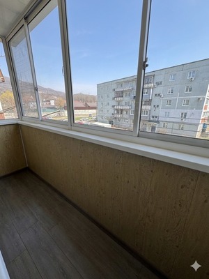 Продам многокомнатную квартиру, Восточный (поселок Врангель мкр.) пр-кт, 27, Находка г
