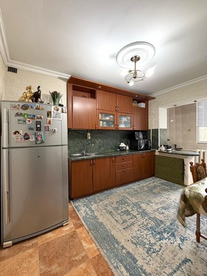 Продам трехкомнатную (3-комн.) квартиру, Тарчокова ул, 54, Нальчик г