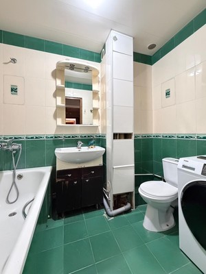 Продам трехкомнатную (3-комн.) квартиру, Тарчокова ул, 54, Нальчик г