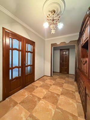 Продам трехкомнатную (3-комн.) квартиру, Тарчокова ул, 54, Нальчик г