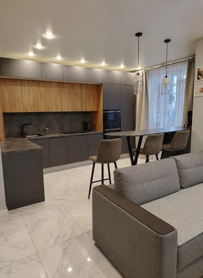 Продам трехкомнатную (3-комн.) квартиру, Пролетарская ул, 20Б, Апрелевка г