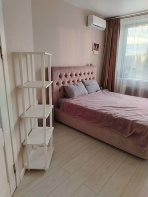 Продам трехкомнатную (3-комн.) квартиру, Пролетарская ул, 20Б, Апрелевка г