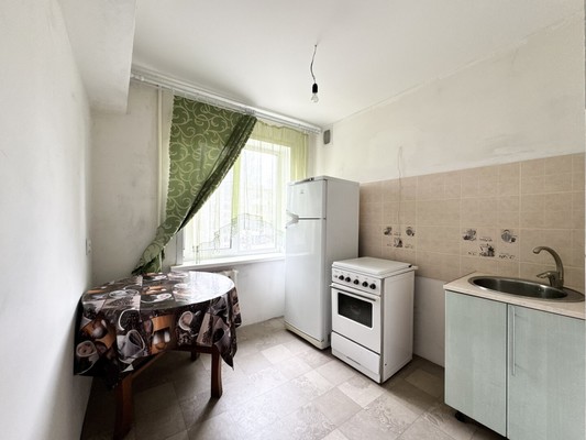 Продам однокомнатную (1-комн.) квартиру, Бежицкая ул, 323, Брянск г