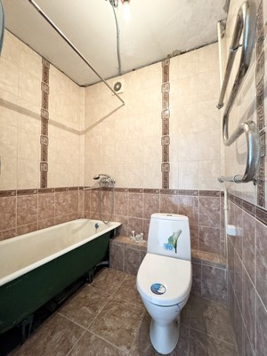 Продам однокомнатную (1-комн.) квартиру, Бежицкая ул, 323, Брянск г