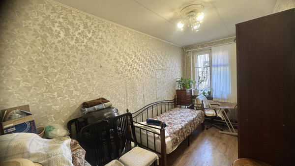 Продам трехкомнатную (3-комн.) квартиру, Подольская ул, 37, Санкт-Петербург г