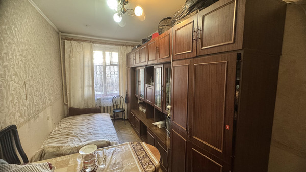 Продам трехкомнатную (3-комн.) квартиру, Подольская ул, 37, Санкт-Петербург г