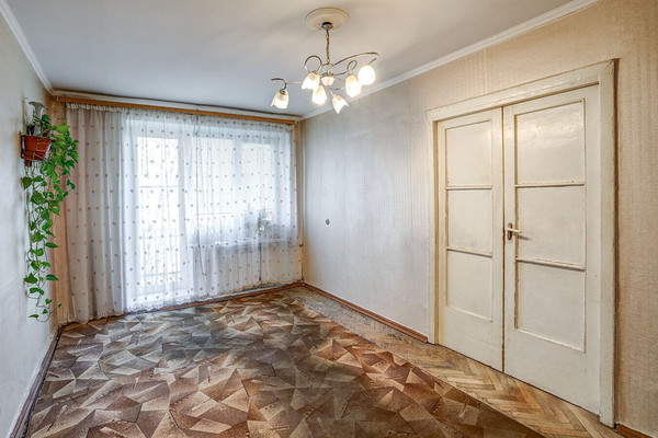 Продам двухкомнатную (2-комн.) квартиру, Нахимова ул, 12Б, Санкт-Петербург г