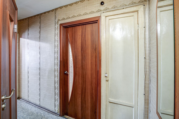 Продам двухкомнатную (2-комн.) квартиру, Нахимова ул, 12Б, Санкт-Петербург г