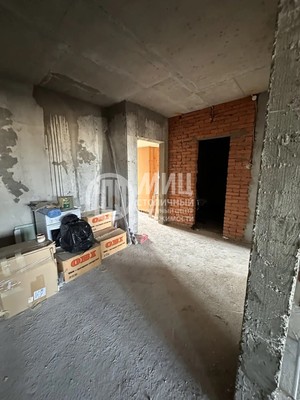 Продам трехкомнатную (3-комн.) квартиру, Дзержинского ул, 8, Кокошкино дп