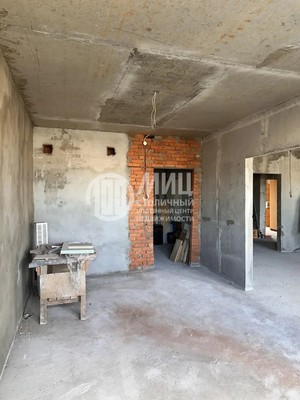 Продам трехкомнатную (3-комн.) квартиру, Дзержинского ул, 8, Кокошкино дп