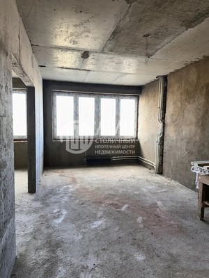 Продам трехкомнатную (3-комн.) квартиру, Дзержинского ул, 8, Кокошкино дп