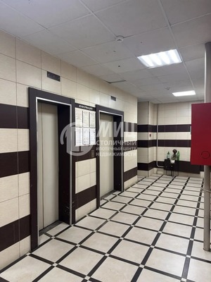 Продам трехкомнатную (3-комн.) квартиру, Дзержинского ул, 8, Кокошкино дп