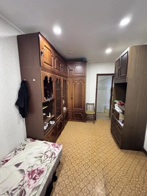 Продам двухкомнатную (2-комн.) квартиру, Дегунинская ул, 13к2, Москва г