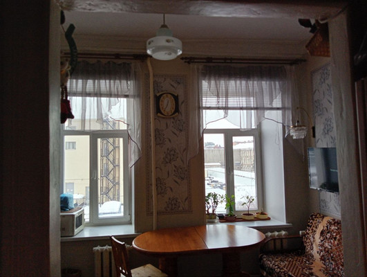 Продам трехкомнатную (3-комн.) квартиру, Обводного канала наб, 183, Санкт-Петербург г