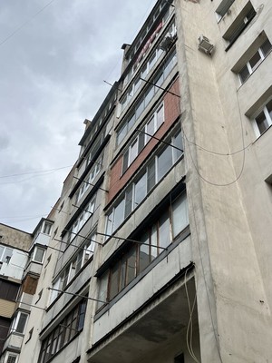 Продам трехкомнатную (3-комн.) квартиру, Ленина пр-кт, 17, Нальчик г