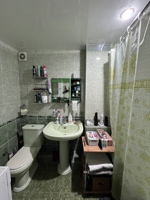 Продам трехкомнатную (3-комн.) квартиру, Ленина пр-кт, 17, Нальчик г