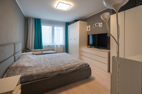 Продам двухкомнатную (2-комн.) квартиру, Богословская ул, 4к1, Санкт-Петербург г
