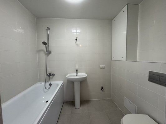 Продам трехкомнатную (3-комн.) квартиру, Сосновая ул, 5к1, Котельники г
