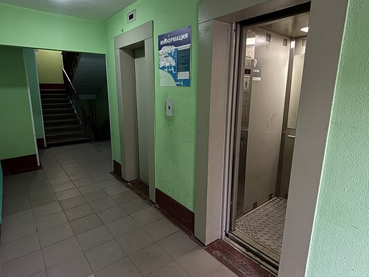 Продам двухкомнатную (2-комн.) квартиру, Юных Ленинцев ул, 18к2, Москва г
