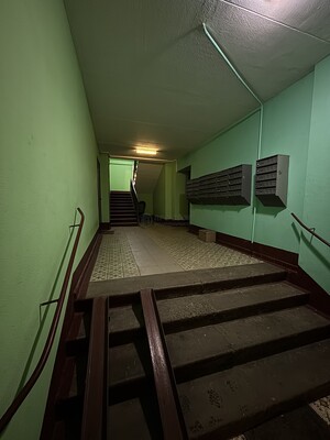 Продам двухкомнатную (2-комн.) квартиру, Юных Ленинцев ул, 18к2, Москва г