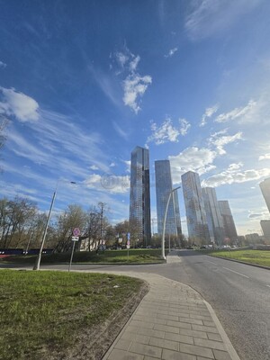 Продам двухкомнатную (2-комн.) квартиру, Озёрная ул, 1к1/2, Москва г