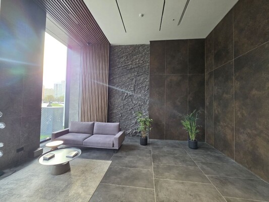 Продам двухкомнатную (2-комн.) квартиру, Озёрная ул, 1к1/2, Москва г