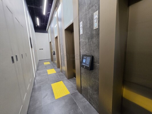 Продам двухкомнатную (2-комн.) квартиру, Озёрная ул, 1к1/2, Москва г