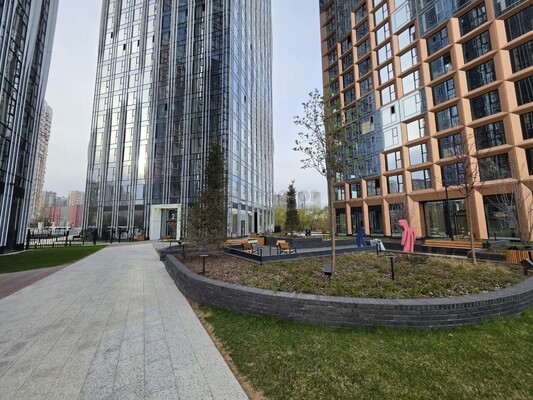 Продам двухкомнатную (2-комн.) квартиру, Озёрная ул, 1к1/2, Москва г