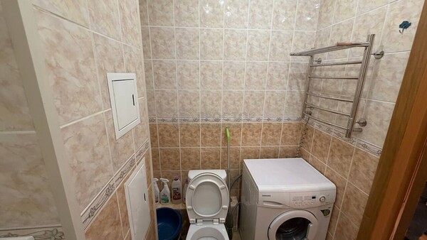 Продам однокомнатную (1-комн.) квартиру, Южный б-р, 6, Красногорск г