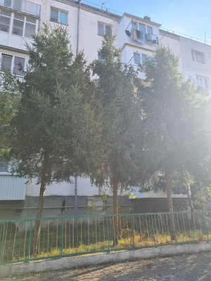Продам трехкомнатную (3-комн.) квартиру, 5 мкр, 16, Новомихайловский пгт