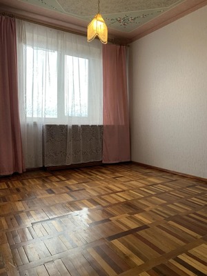 Продам многокомнатную квартиру, Тимирязева ул, 35, Ялта г