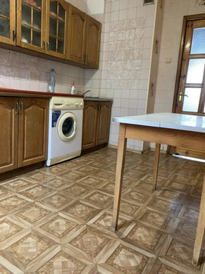 Продам многокомнатную квартиру, Тимирязева ул, 35, Ялта г