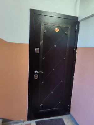 Продам трехкомнатную (3-комн.) квартиру, Бирюкова ул, 36, Ялта г