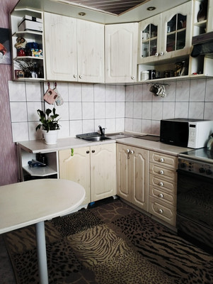 Продам трехкомнатную (3-комн.) квартиру, Кирова ул, 15, Йошкар-Ола г