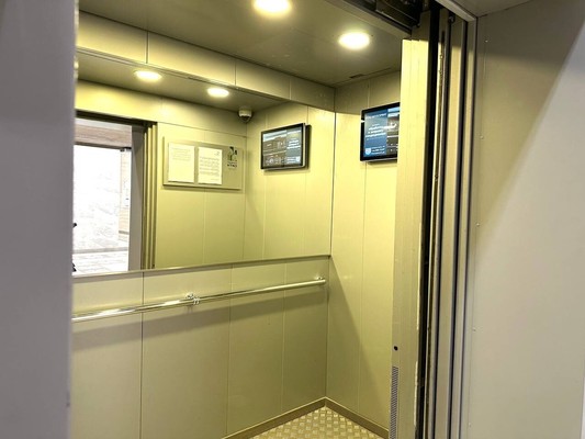 Продам трехкомнатную (3-комн.) квартиру, 78 Добровольческой Бригады ул, 26, Красноярск г