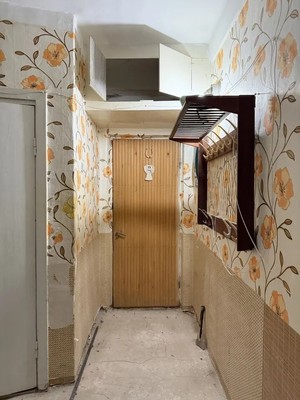 Продам двухкомнатную (2-комн.) квартиру, 60 лет Октября ул, 6, Симферополь г