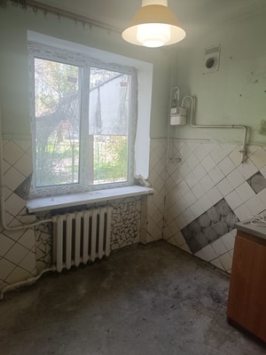 Продам двухкомнатную (2-комн.) квартиру, 60 лет Октября ул, 6, Симферополь г