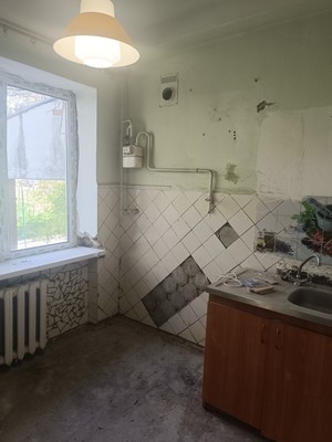 Продам двухкомнатную (2-комн.) квартиру, 60 лет Октября ул, 6, Симферополь г