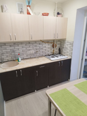 Продам двухкомнатную (2-комн.) квартиру, Григорьева ул, 44, Ялта г