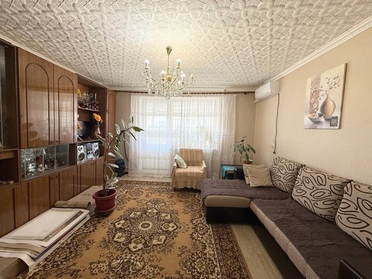 Продам трехкомнатную (3-комн.) квартиру, им. Матэ Залки ул, 7кк, Симферополь г