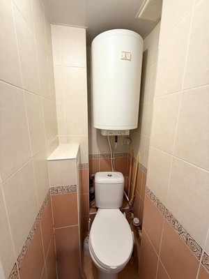 Продам трехкомнатную (3-комн.) квартиру, им. Матэ Залки ул, 7кк, Симферополь г