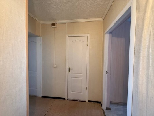 Продам трехкомнатную (3-комн.) квартиру, им. Матэ Залки ул, 7кк, Симферополь г