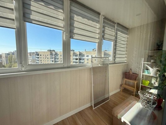 Продам трехкомнатную (3-комн.) квартиру, им. Матэ Залки ул, 7кк, Симферополь г