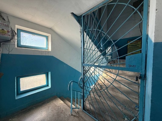 Продам трехкомнатную (3-комн.) квартиру, им. Матэ Залки ул, 7кк, Симферополь г