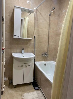 Продам однокомнатную (1-комн.) квартиру, Дмитровка Б. ул, 16, Москва г