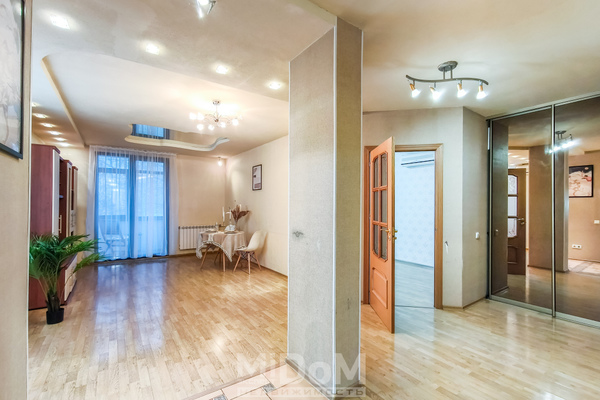 Продам двухкомнатную (2-комн.) квартиру, Комсомольская ул, 10, Назия п. ж/д ст.