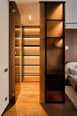 Продам многокомнатную квартиру, Усачёва ул, 2к3, Москва г