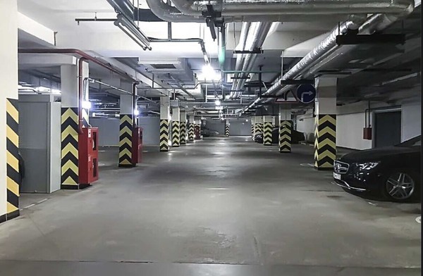 Продам многокомнатную квартиру, Усачёва ул, 2к3, Москва г