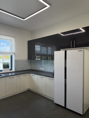 Продам дом, Казачья ул, 21, Тихорецк г, 0 км от города