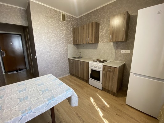 Сдам однокомнатную (1-комн.) квартиру, Тепличная ул, 62к1, Краснодар г